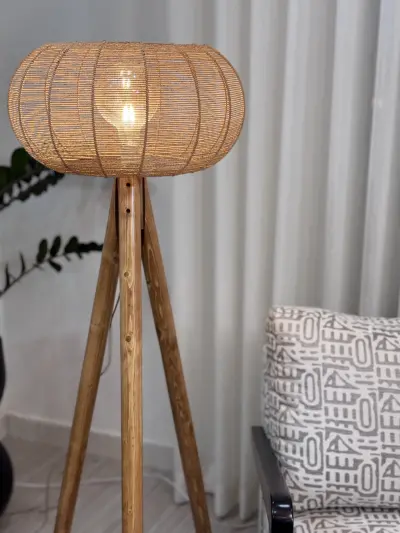 کنارسالنی سه پایه با شید بیضی